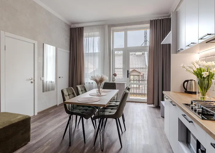 Demar Apartamento Leópolis